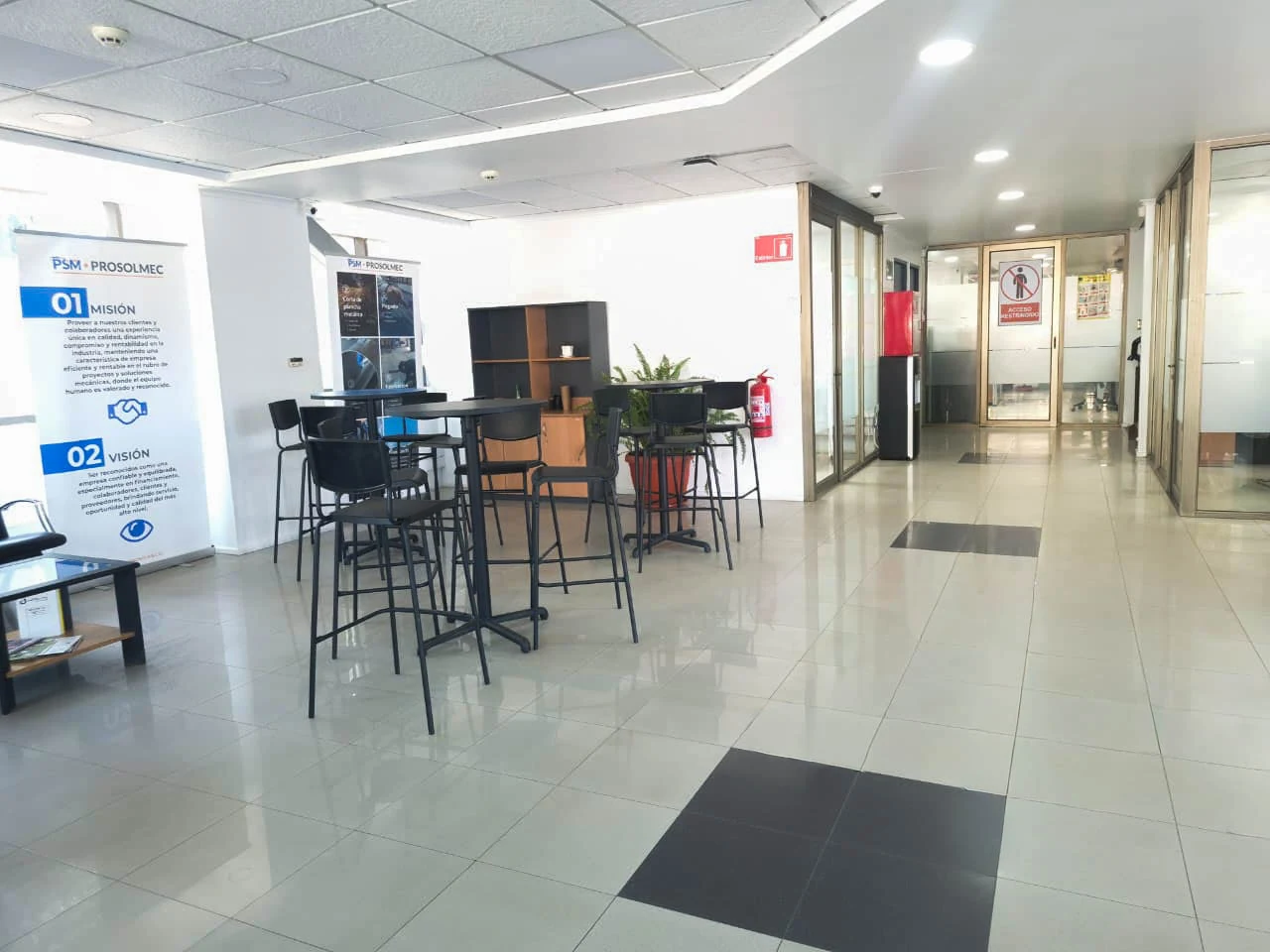 Interior de oficinas Prosolmec